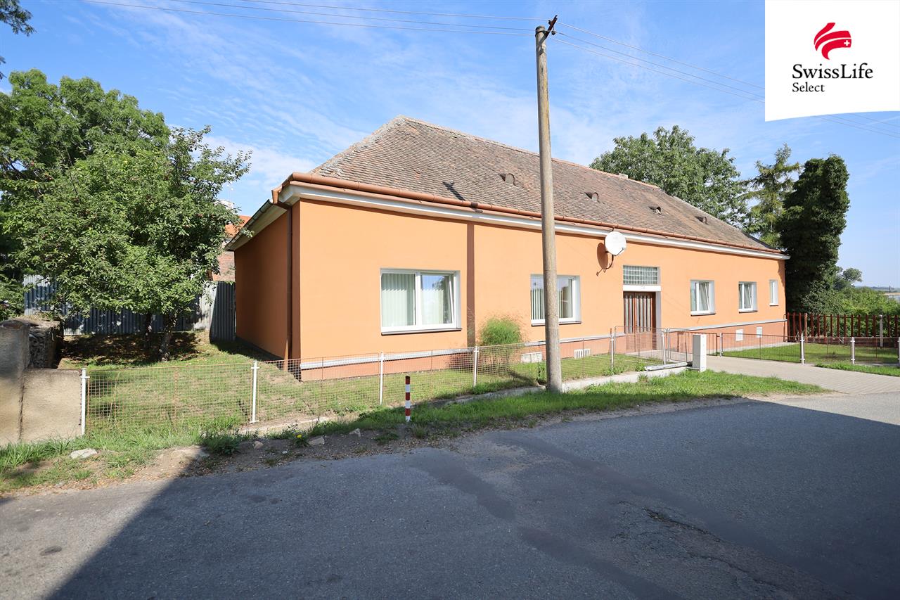 Prodej rodinného domu 180 m2 Nádražní, Jaroměřice nad Rokytnou