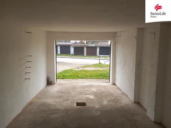 Prodej garáže 24 m2 K. Čapka, Hostinné