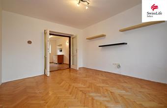 Prodej bytu 2+1 57 m2 Na drahách, Hronov